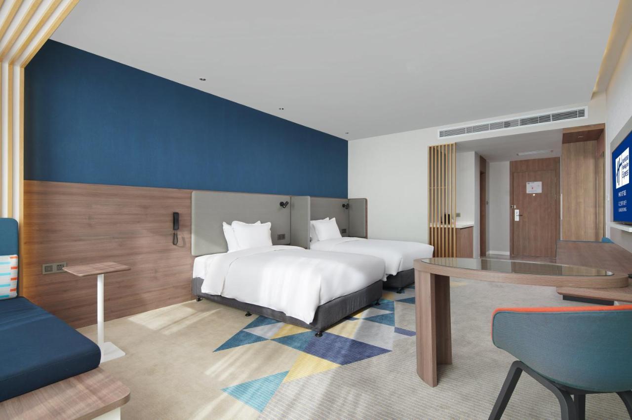Holiday Inn Express Ulanqab Jining By Ihg ภายนอก รูปภาพ